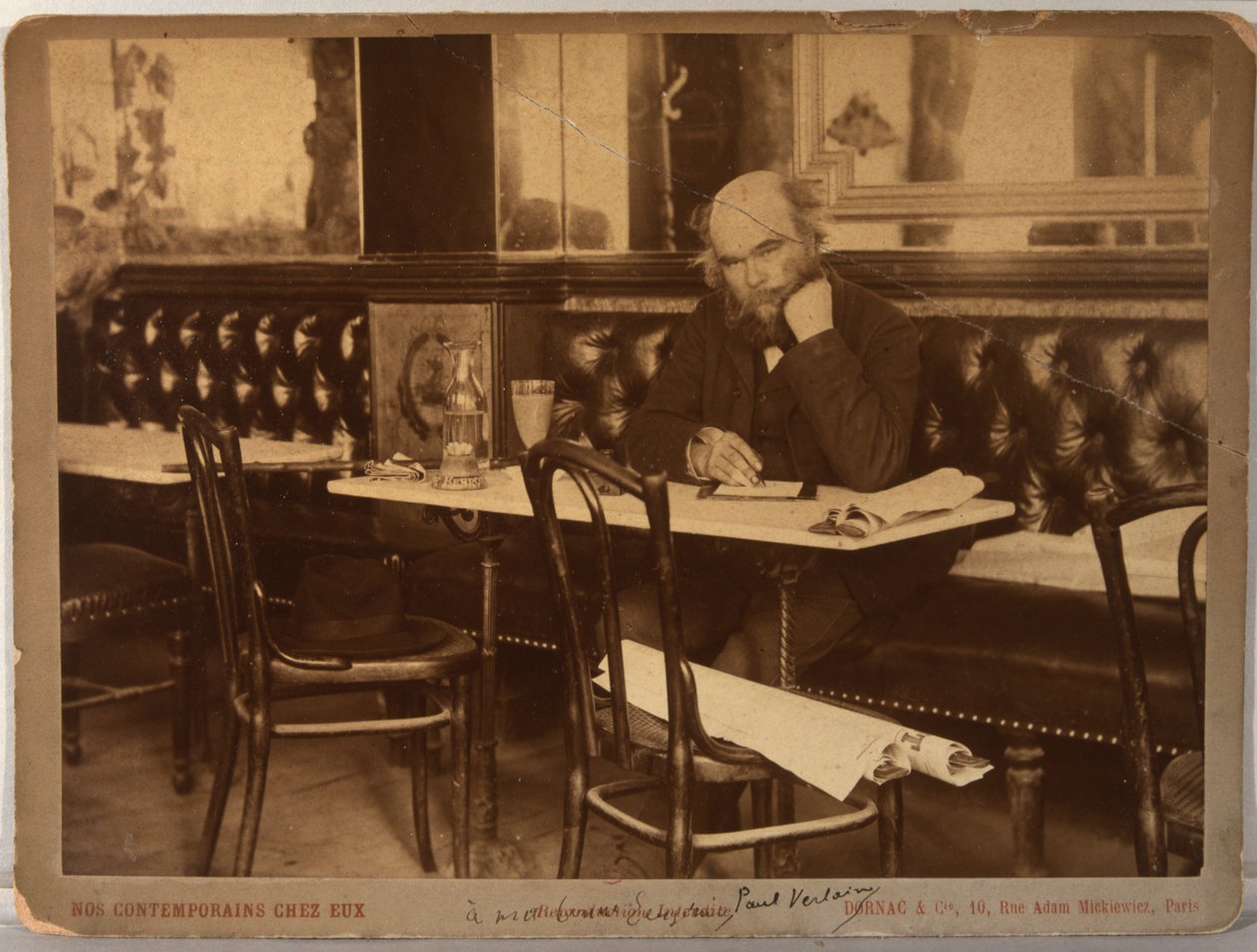 Paul Verlaine i Café François 1er i Paris, 1892. av Paul Dornac
