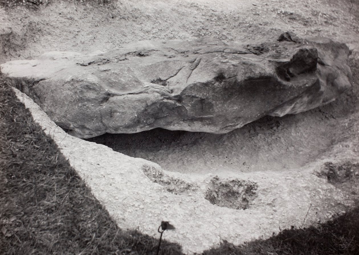  av Paul Nash