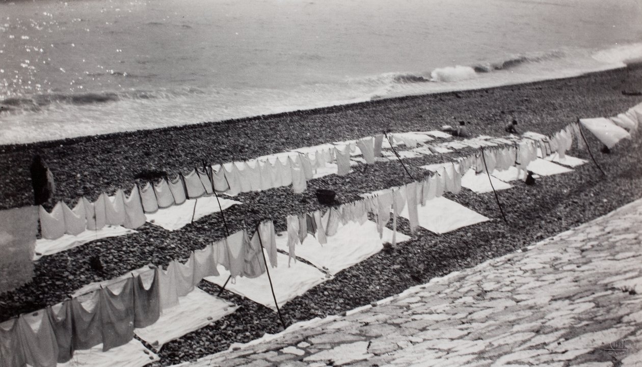  av Paul Nash