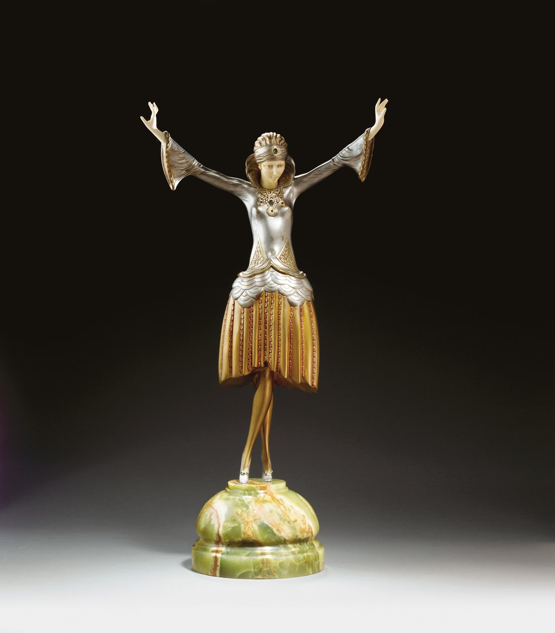 Danser med turban, ca. 1925 (malt bronse, elfenben og onyx) av Paul Philippe