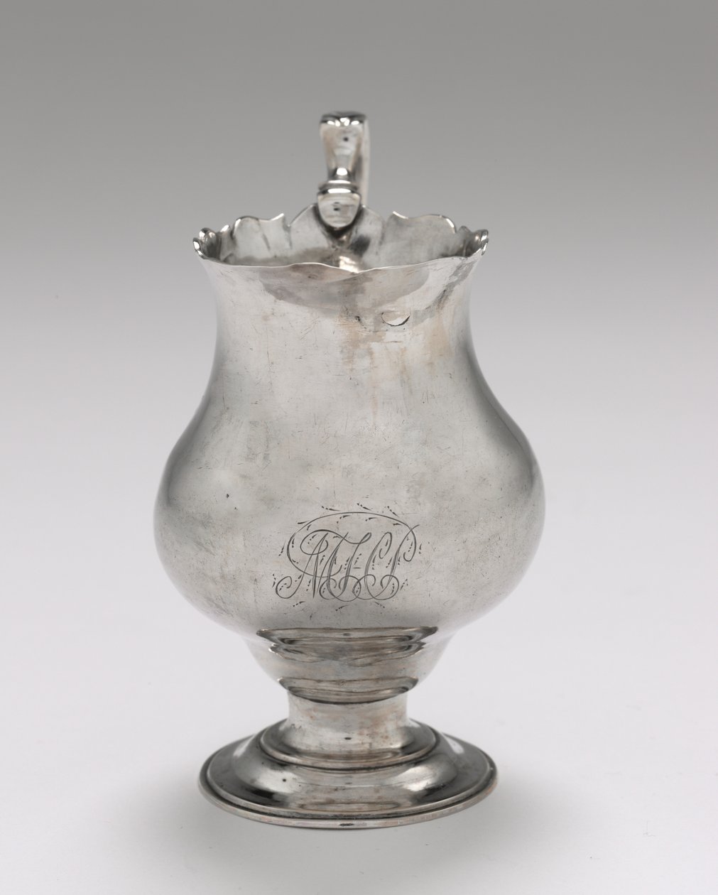 Fløtekanne, ca. 1765 av Paul Revere