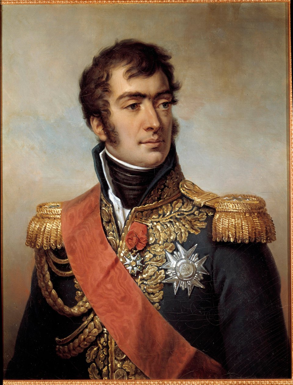 Portrett av Auguste Frederic Louis (Auguste-Frederic-Louis) av Viesse de Marmont, hertug av Raguse Marechal av imperiet i 1809 (1774-1852) - representert i uniform med plakett av Æreslegionen under restaureringen. Maleri av Paulin Jean-Baptiste av Paulin Jean Baptiste Guerin