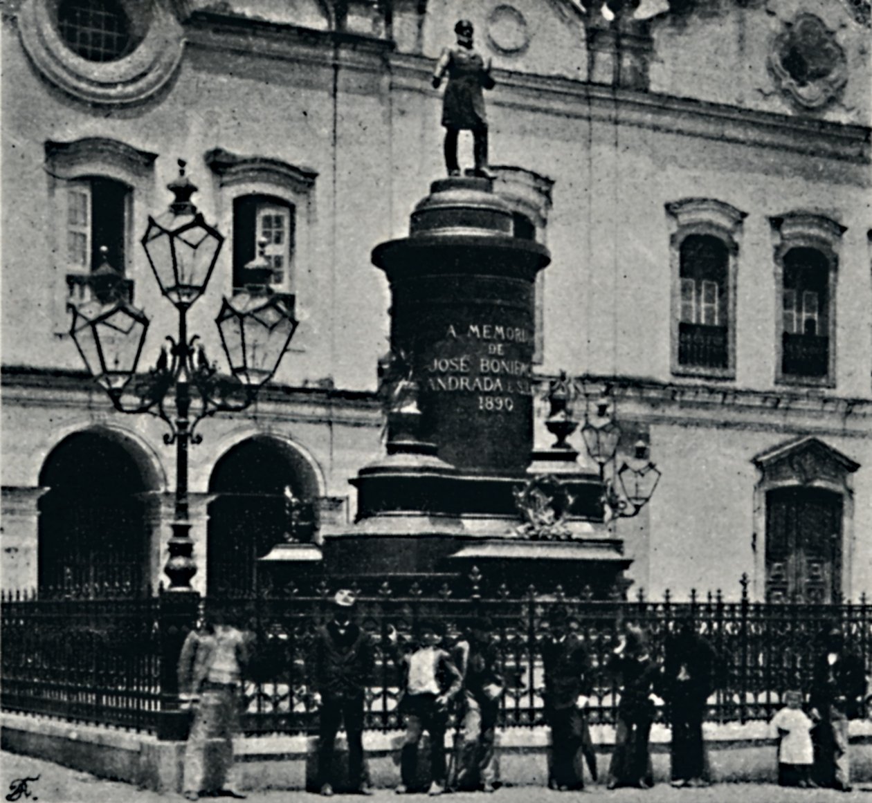Jose Bonifacio-statuen. Largo de S. Francesco, 1895 av Paulo Kowalsky