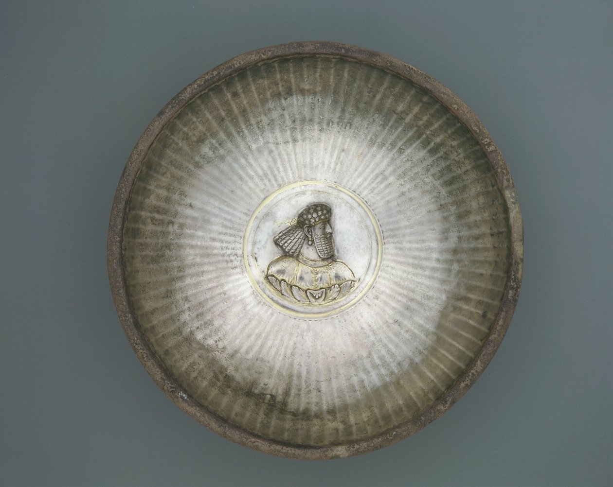 Bowl, Iran, Sasanian Period (sølv og forgylt) av Persian