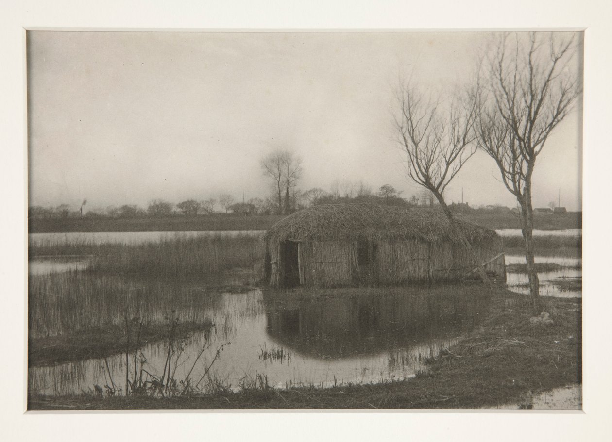 A Reed Boat-House, plate XXXI fra Life and Landscape on the Norfolk Boards av Peter Henry Emerson