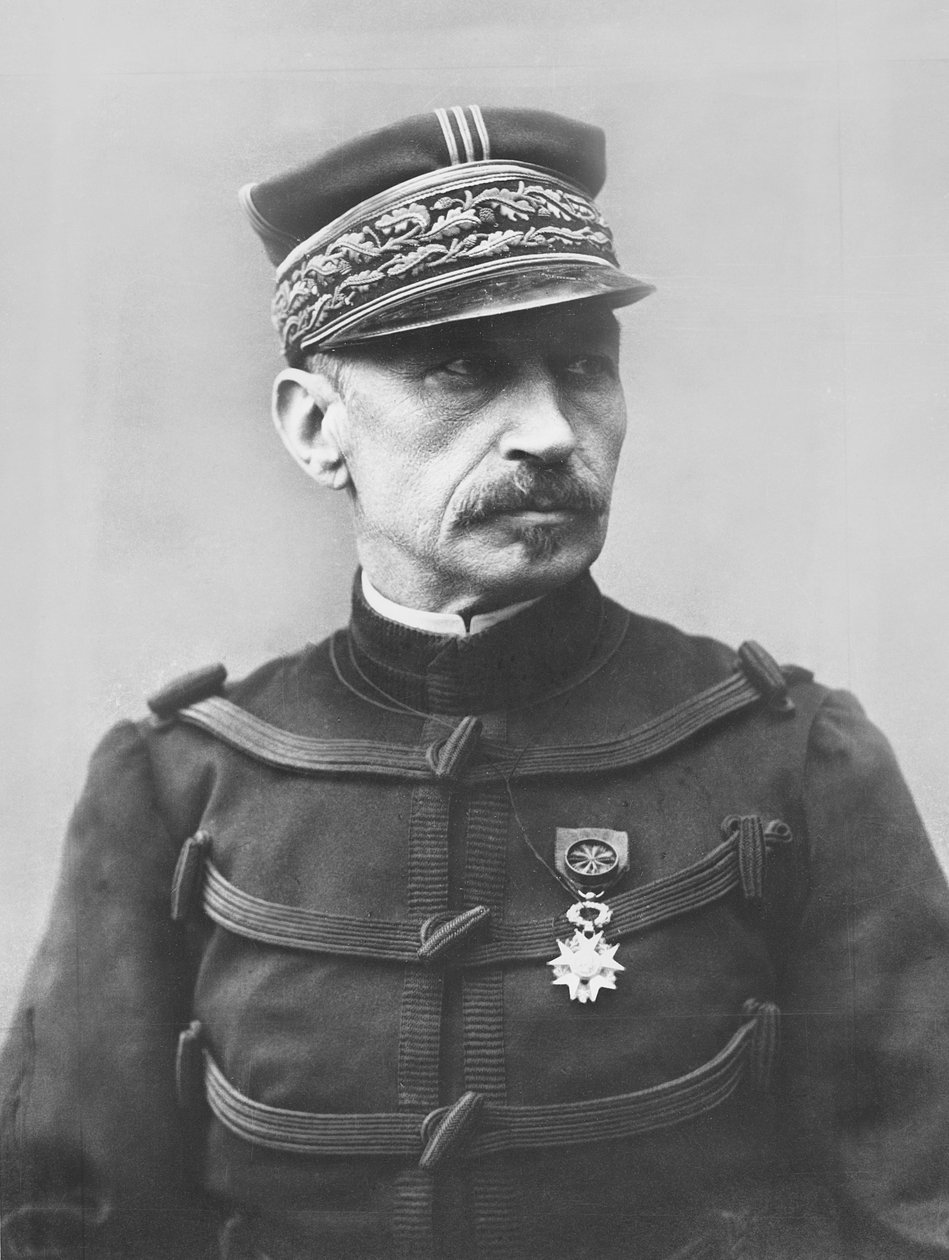 Portrett av general Louis André av Petit