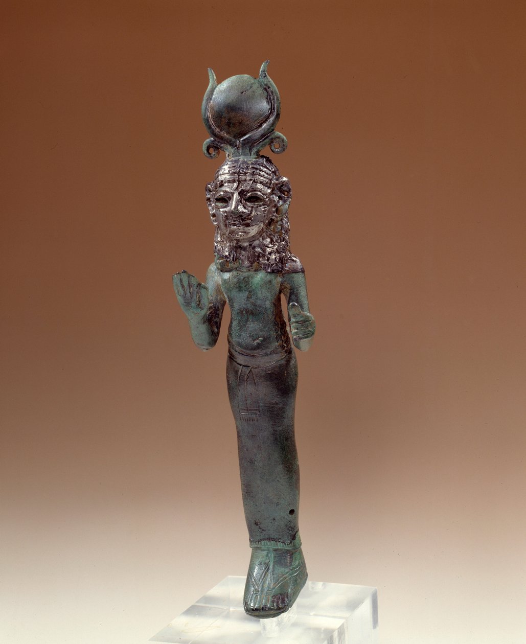 Orientalske antikviteter: fønikisk gudinne. Statuett av bronse og sølv. 700-600 f.Kr. Paris, Louvre-museet av Phoenician