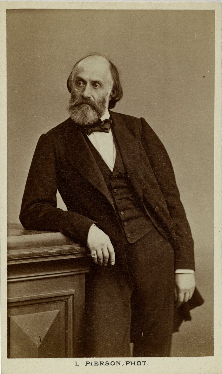 Portrett av poeten Victor de Laprade 1812-1883, ca. 1870. av Photo studio Mayer and Pierson.
