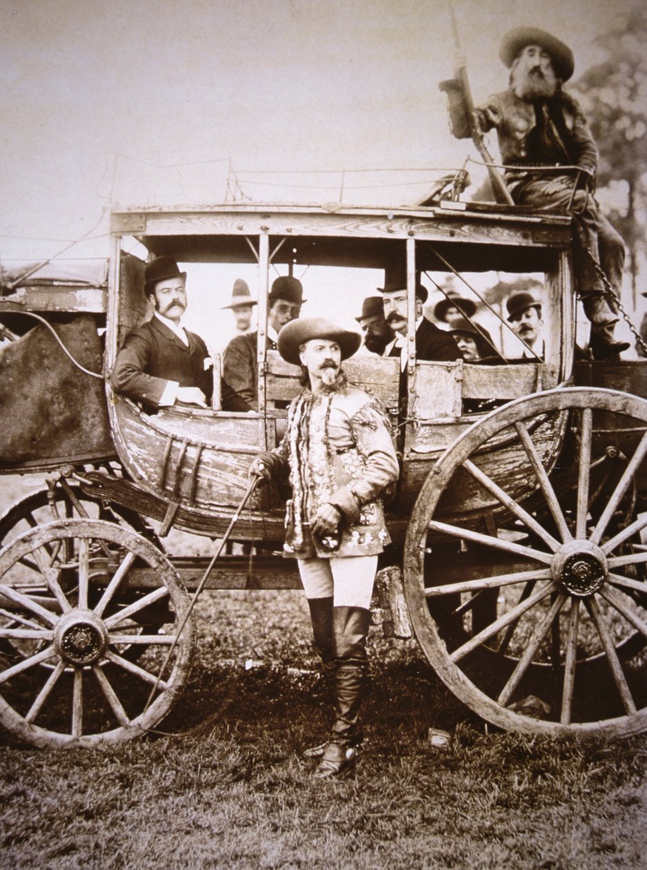 Buffalo Bill Cody (1846-1917) og hans Deadwood-trener (s/hv-bilde) av Photographer American