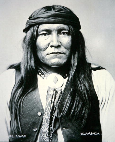 Chato-sjef for Chiricahua-stammen (s/hvitt-bilde) av Photographer American
