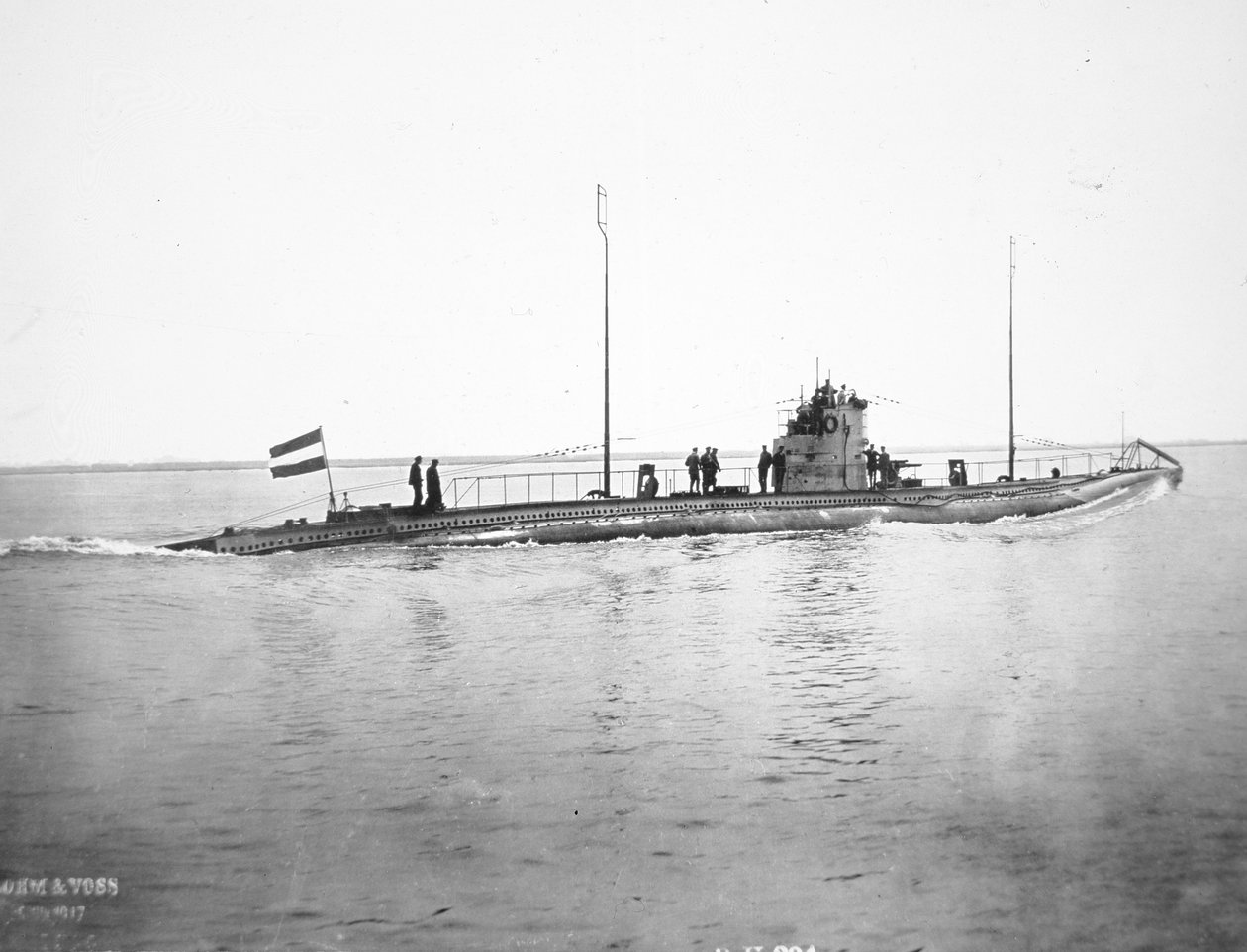 Tysk U-båt, ca. 1915 (s/hvitt-bilde) av Photographer German