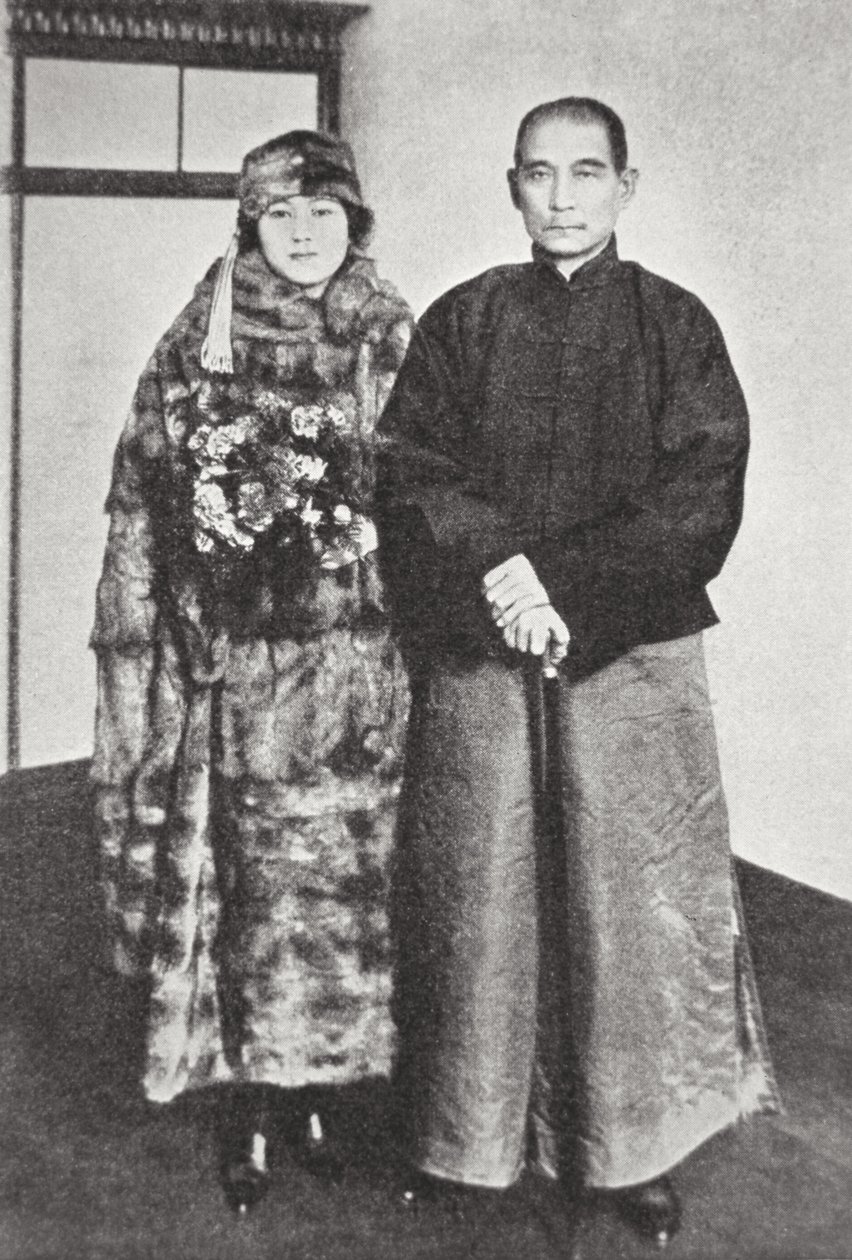 Sun Yat-Sen med sin kone (s/hv-bilde) av Photographer German
