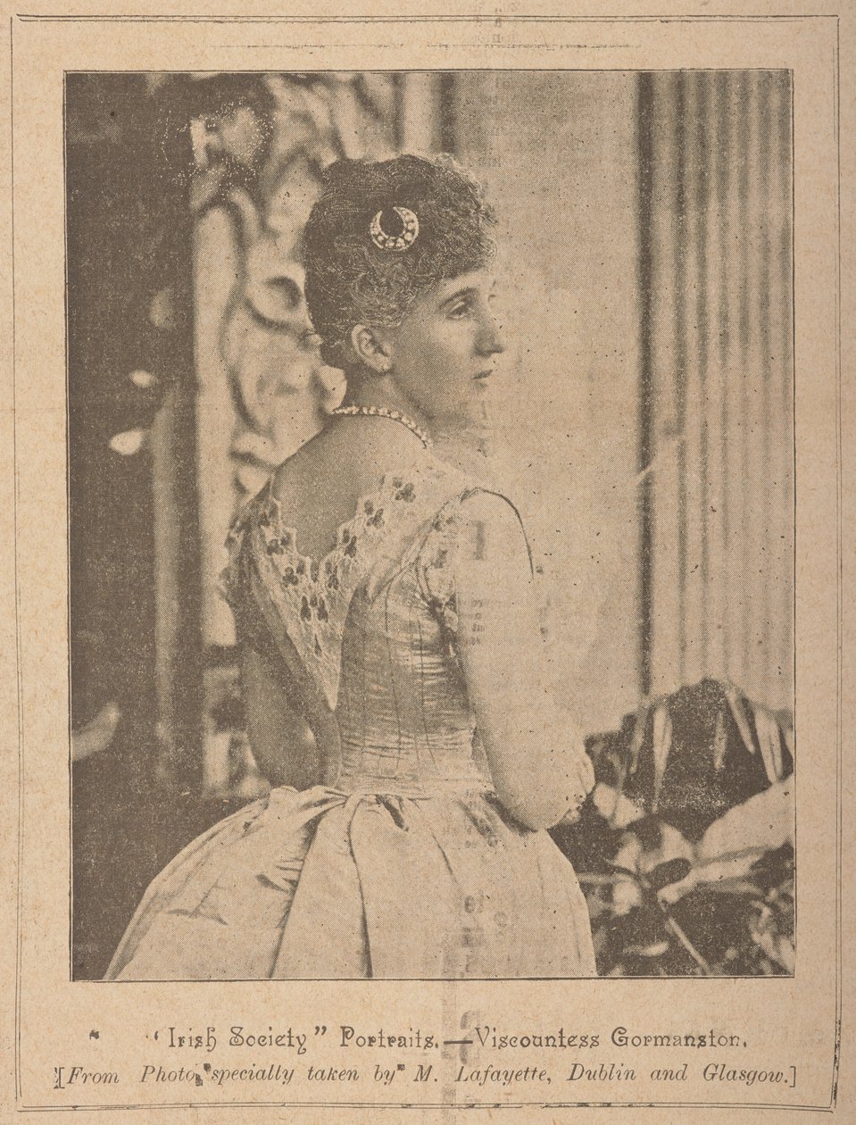 Viscountesse Gormanston, "Irish Society" [tidsskrift] Vol. VII nr. 353 13. oktober 1894 (avispapir) av Photographer Irish