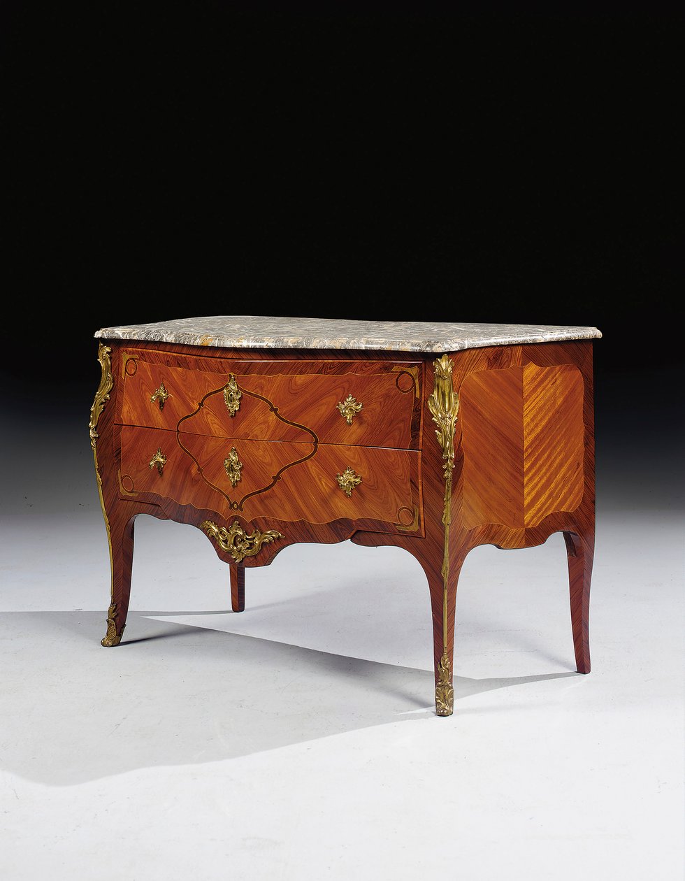 Louis XV praktisk av Pierre Roussel
