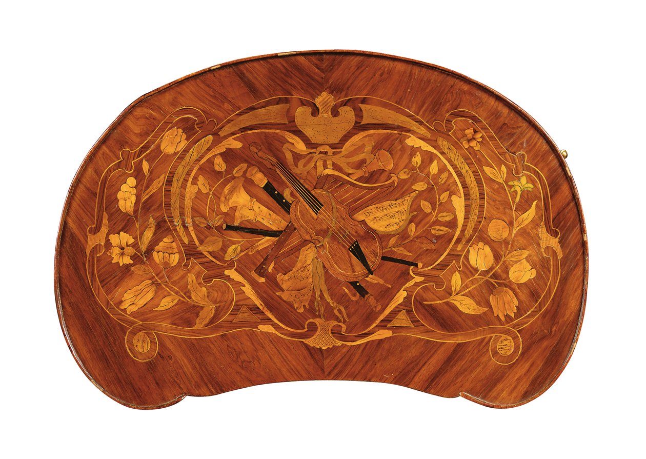 Louis XV bord a ecrire, ca. 1750 (tulipantre og marquetry) (se også 463005) av Pierre Roussel