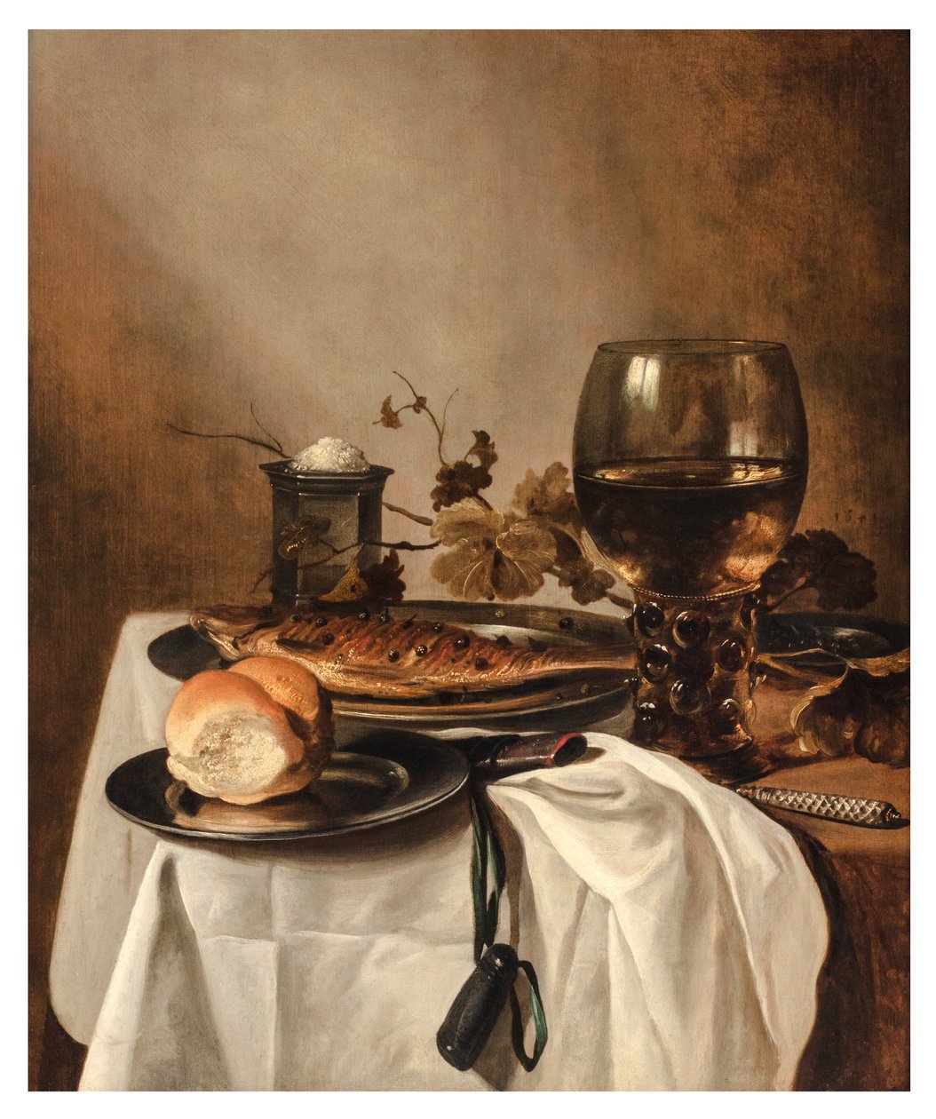 En rull, sild, sølvsaltkjeller, stor rogn og kniv på et drapert bord, ca. 1644 (olje på panel) av Pieter Claesz