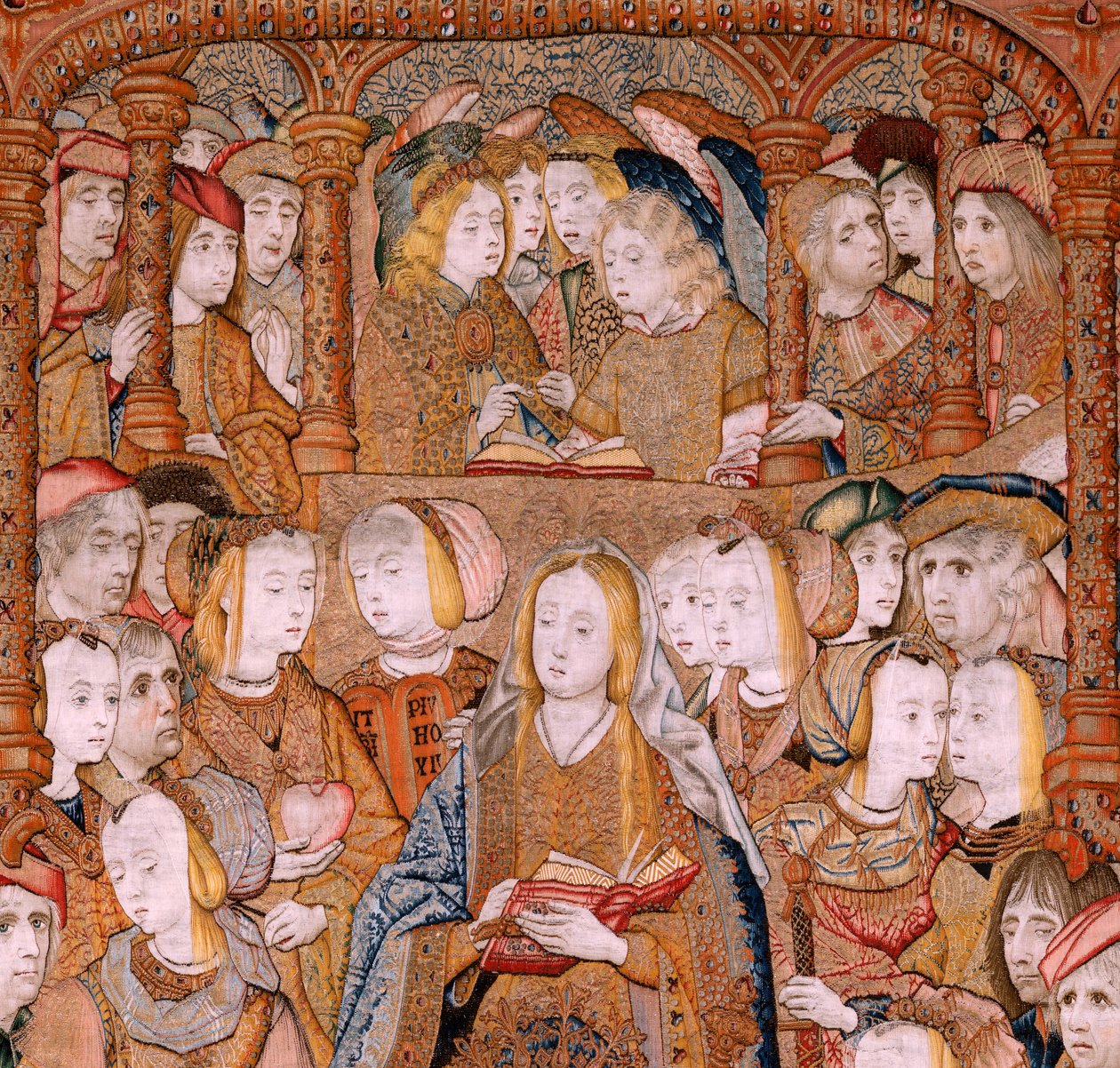flamsk billedvev. Serien Triumphs of the Mother eller Paños de Oro. Kunngjøring (La Anunciación). Andre billedvev i serien. Modell Colin de Cooter (?). Produksjon Pieter van Aelst (eller van Edingen), Brussel. Ca 1500-1502. Stoff Gull, sølv, silke og wo av Pieter Coecke van Aelst