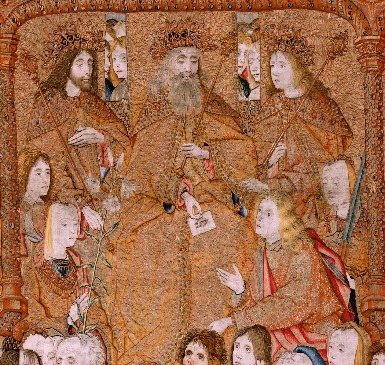 flamsk billedvev. Serien Triumphs of the Mother eller Paños de Oro. Gud sendte erkeengelen Gabriel. Første billedvev i serien. Modell Colin de Cooter(?). Produksjon Pieter van Aelst (eller van Edingen), Brussel. Ca 1500-1502. av Pieter Coecke van Aelst