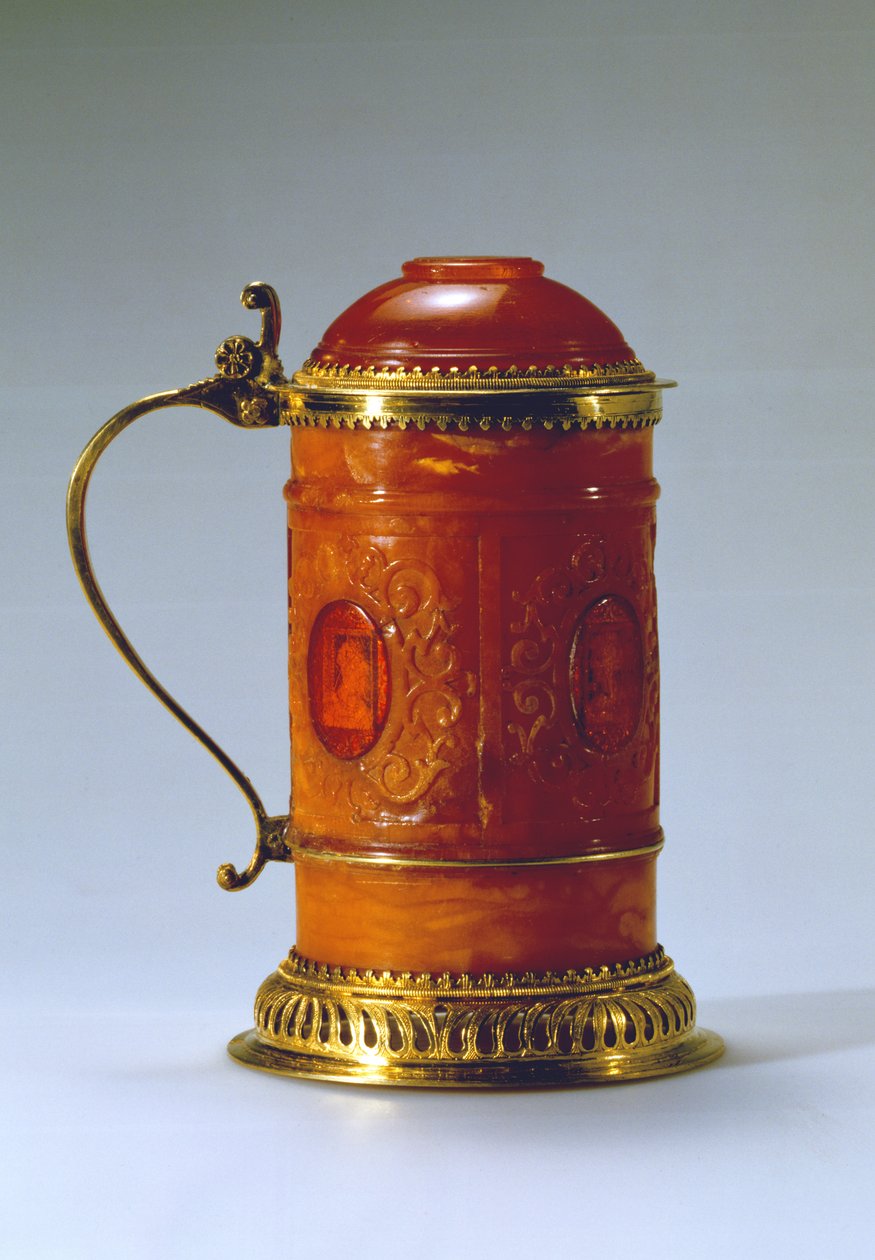 Tankard, verksted til George Schreiber og Andrew Mayer, Krolewiec, ca. 1610 (rav) av Polish School