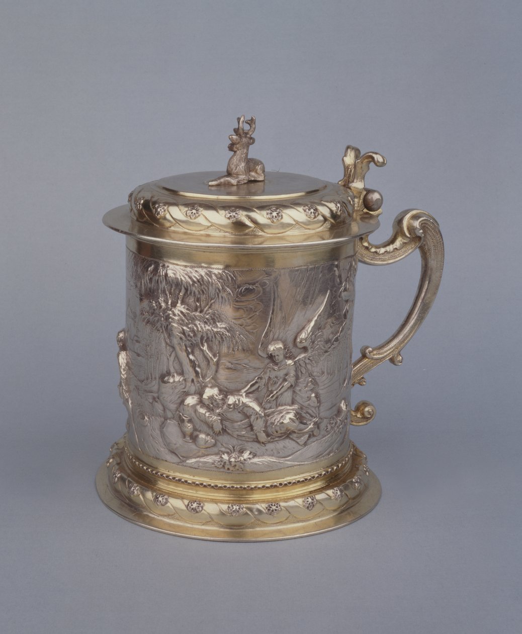 Tankard med scener fra profeten Elias liv (forgylt sølv og sølv) av Polish School