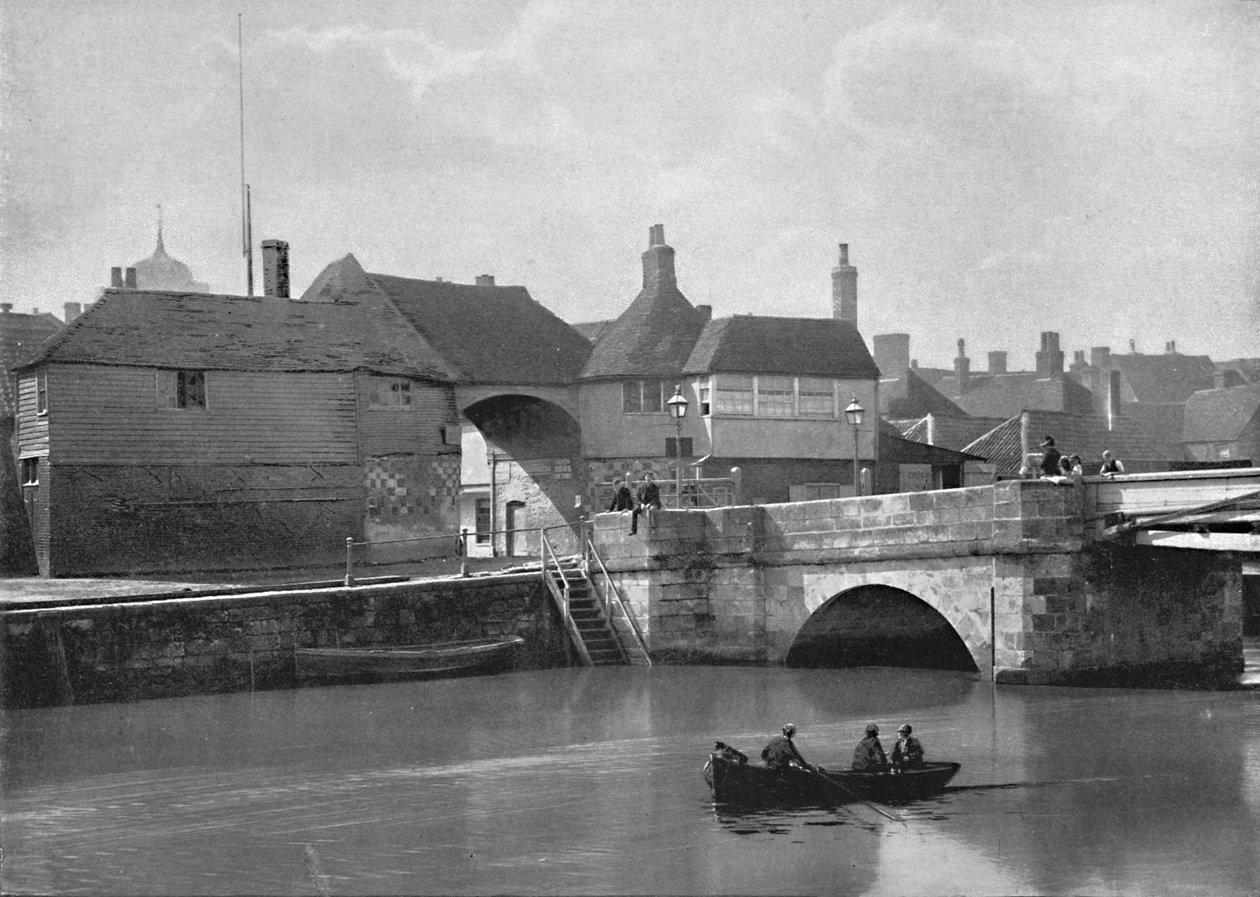 Sandwich: The Old Bridge and Barbican, c1896 av Poulton and Co