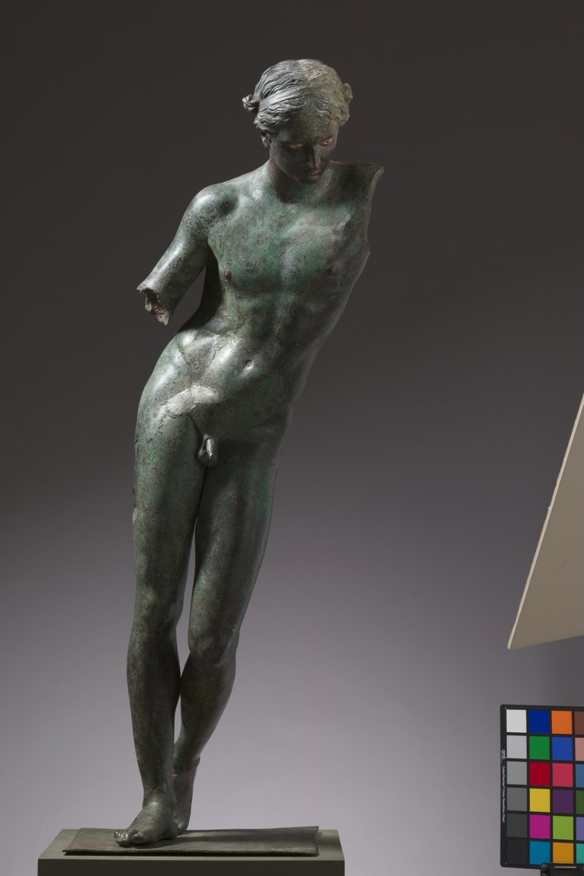 Apollo the Python-Slayer, ca. 350 f.Kr. (innlegg av bronse, kobber og stein) av Praxiteles