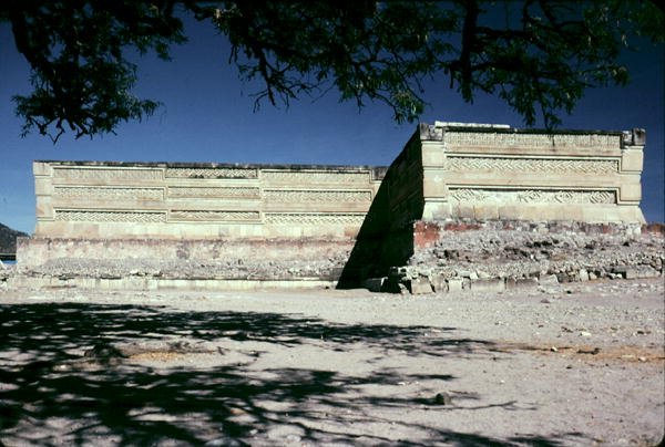 Vegger med mønstret murverk av Pre Columbian Pre Columbian