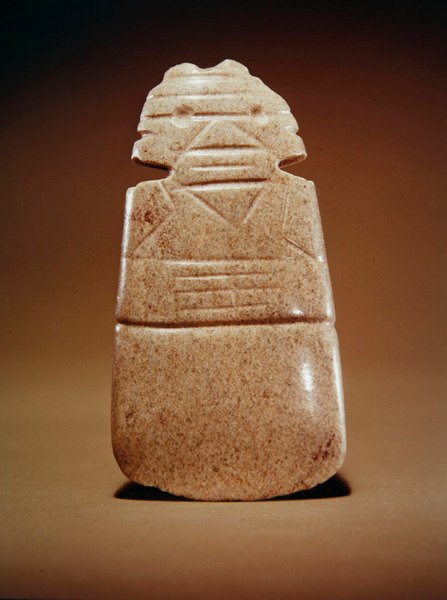 Antropomorf øksegud, fra Guacimo, Linea Vieja-området (flekket mellomgrønn jade) av Pre Columbian Pre Columbian