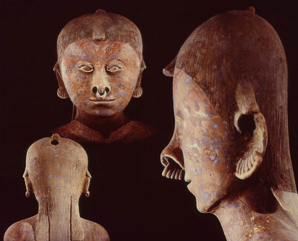 Detaljer om sittende figur, Chinesco Culture, (keramikk) av Pre Columbian Pre Columbian