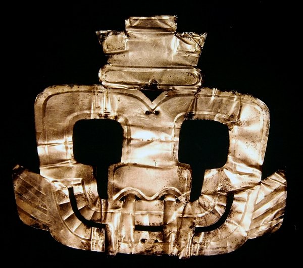 Hammert sølv pumahode, fra Pachacamac, Peru (sølv) av Pre Columbian Pre Columbian
