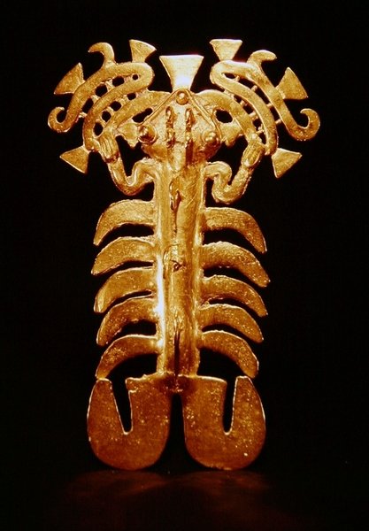 Anheng som representerer et mytologisk dyr, fra Puerto Jimenez, Osa Peninsula, Costa Rica (gull) av Pre Columbian Pre Columbian