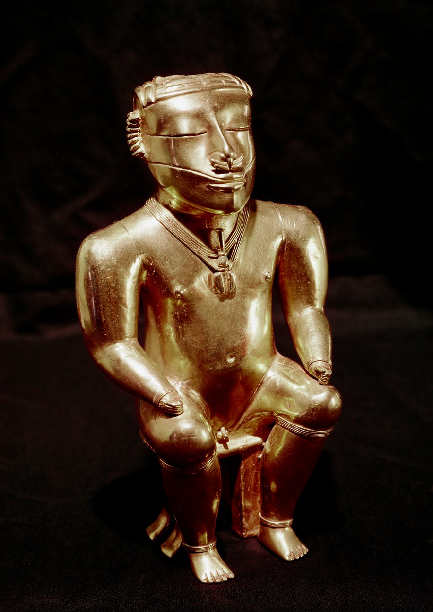 Precolombiansk kunst, Quimbaya-sivilisasjonen (Colombia): statuett av mannen sittende i gull, 400-1400 e.Kr. - Bogotá, Museo de Oro, Colombia - Pre-colombiansk kunst, Quimbaya-sivilisasjonen (Colombia), Antropomorf figur: sittende mann - Gylden skulptur, 4 av Pre Columbian Pre Columbian