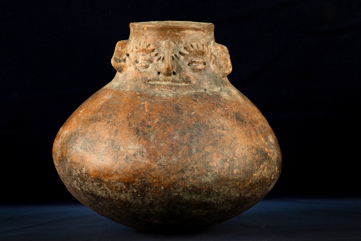  av Precolombian Precolombian