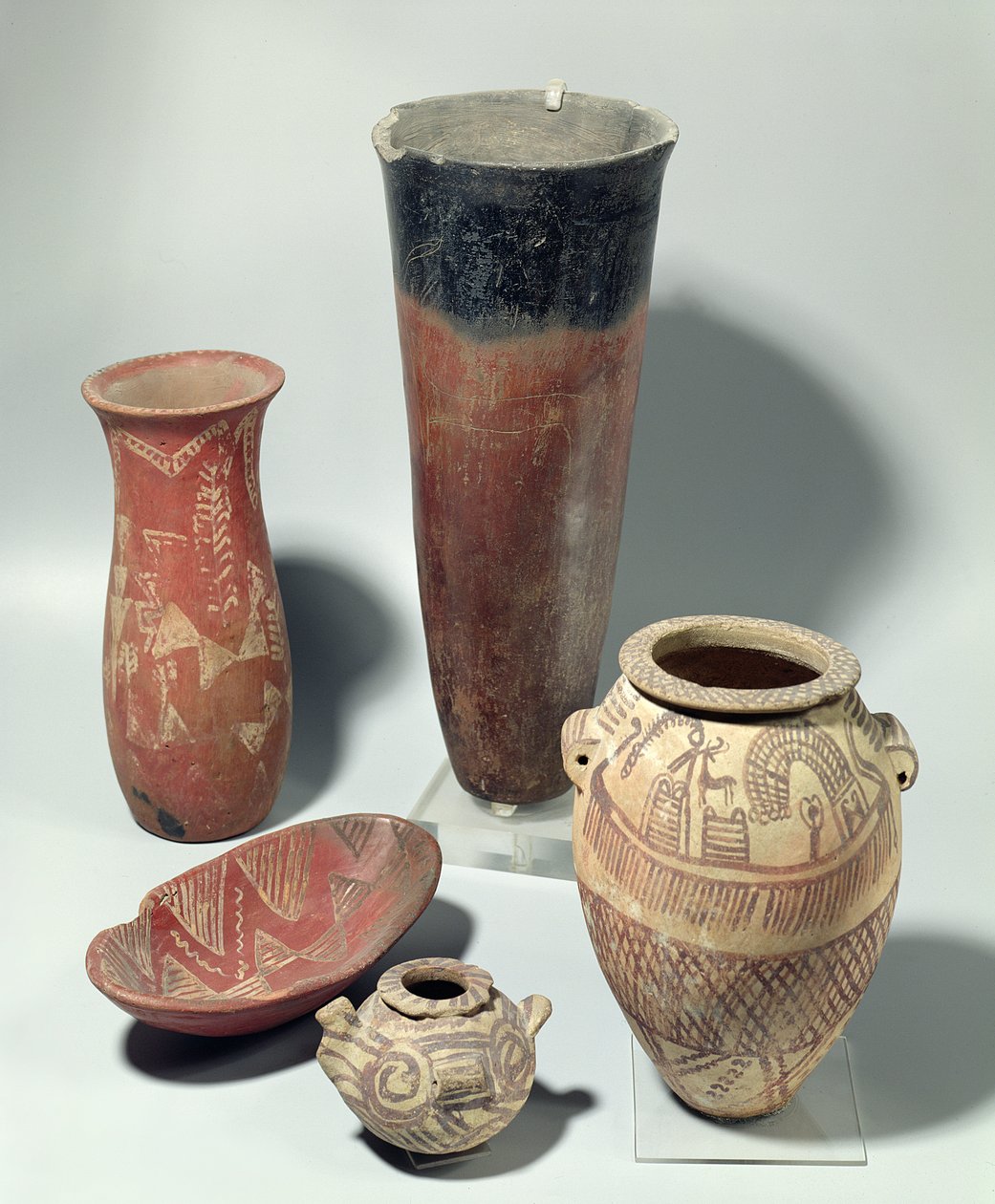 Utvalg av vaser, Naqada III-perioden, 4000-3100 f.Kr. (terrakotta) av Predynastic Period Egyptian