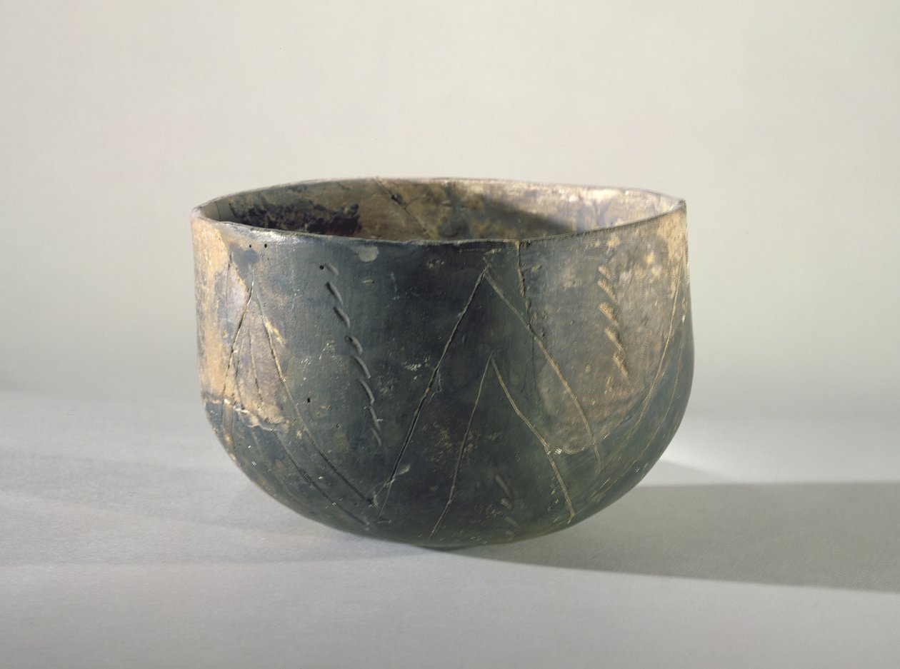 Fartøy med dekor i båndstil, Danubian Neolithic (keramikk) av Prehistoric