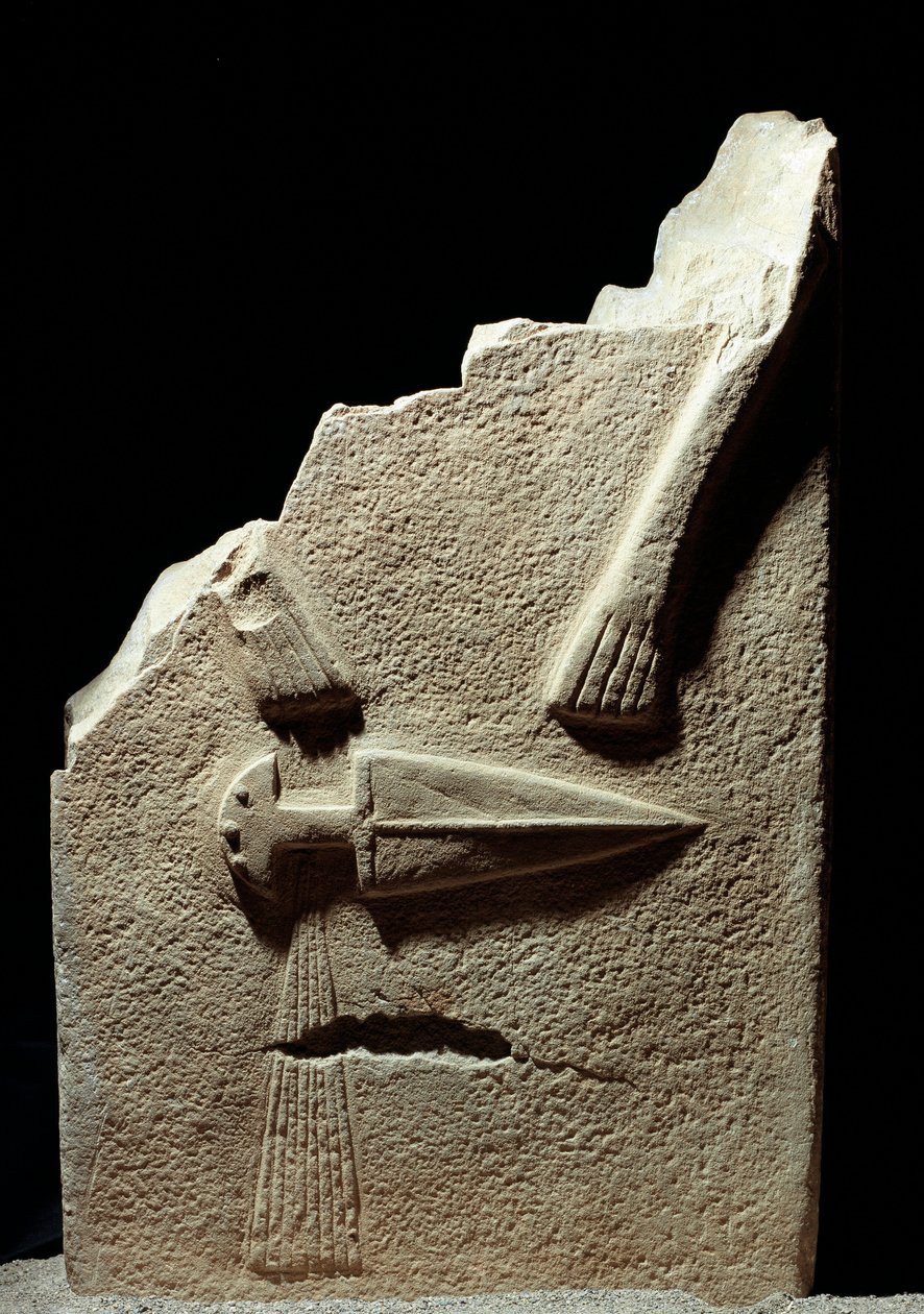 Forhistorisk kunst: stele skåret ut under jernalderen fra stedet Lunigiana nær La Spezia, Italia. 1100-800 f.Kr. La Spezia, kommunalt museum for Lunigiana-sivilisasjonen av Prehistoric Prehistoric