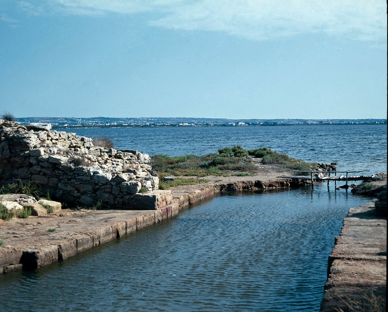 Utsikt over cothon (Khoton) på øya Mozia (Motya, Mozzia eller Motia), gammel punisk by grunnlagt på 800-tallet f.Kr. Sicilia av Punic Punic
