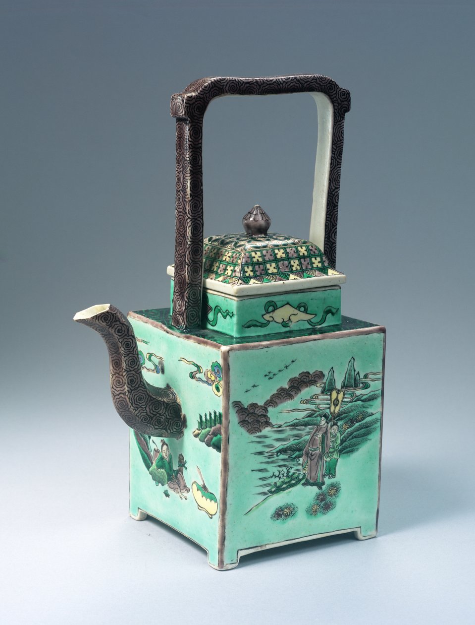 Stor Famille Verte tekanne, Kangxi-perioden (1662-1722) (porselen) av Qing Dynasty Chinese School