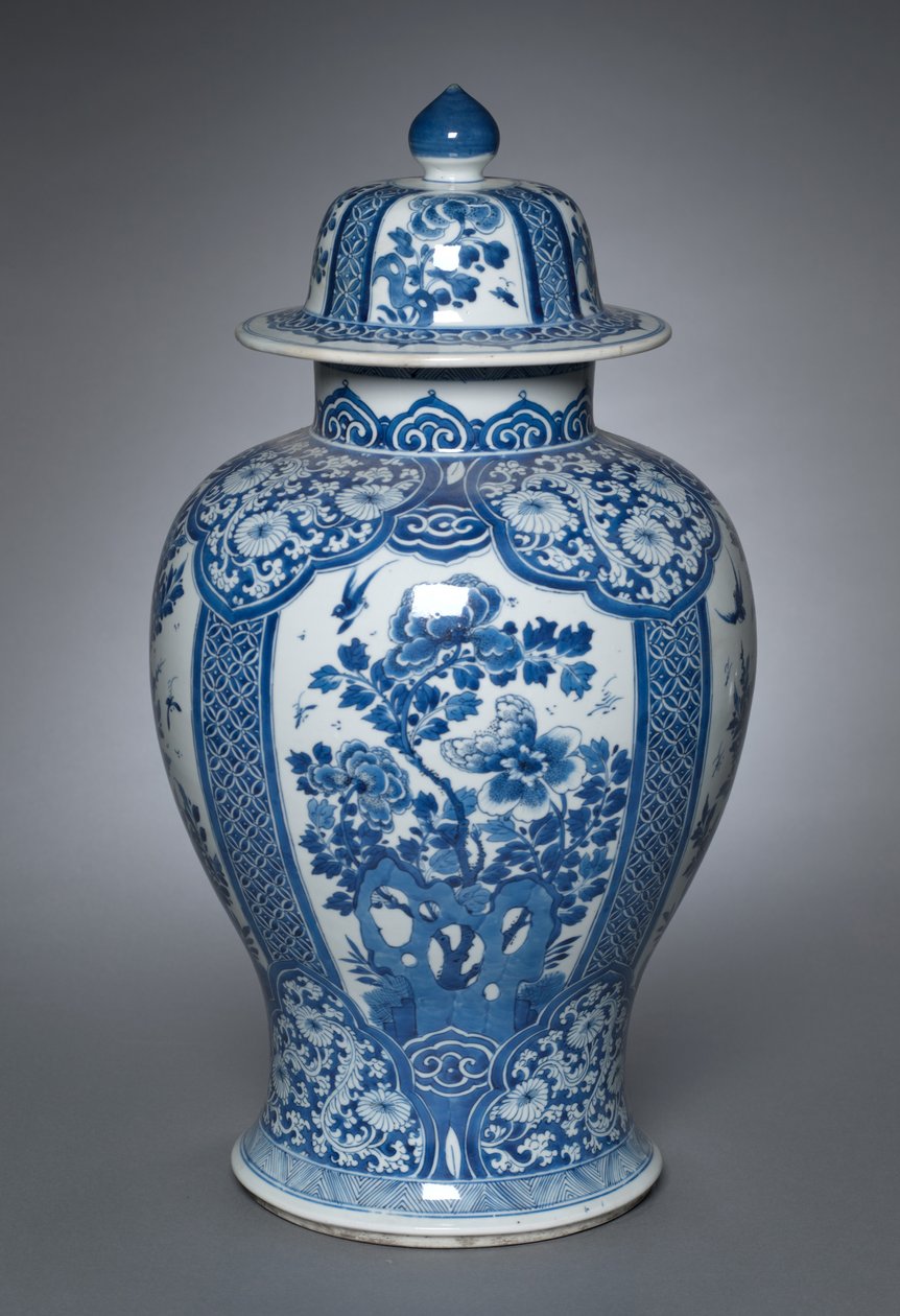 Vase med omslag, 1662-1722 av Qing Dynasty Chinese School