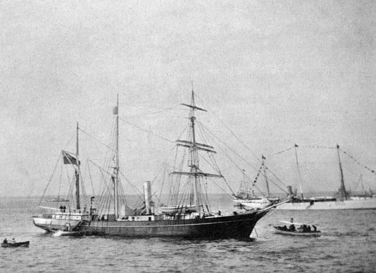 Ernest Shackletons skip HMS Nimrod, 1907 1908. av Queen Alexandra