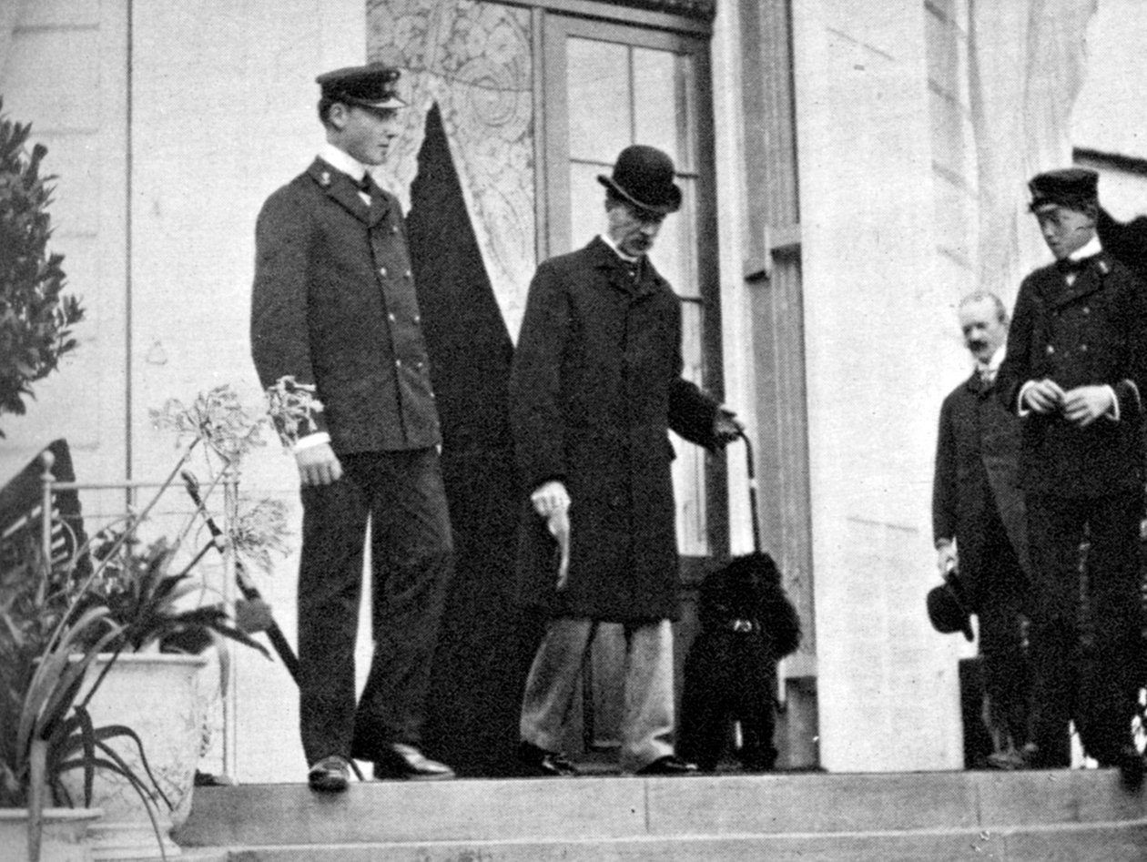 Kong Christian IX av Danmark 1818-1906 med sine barnebarn, 1908 av Queen Alexandra