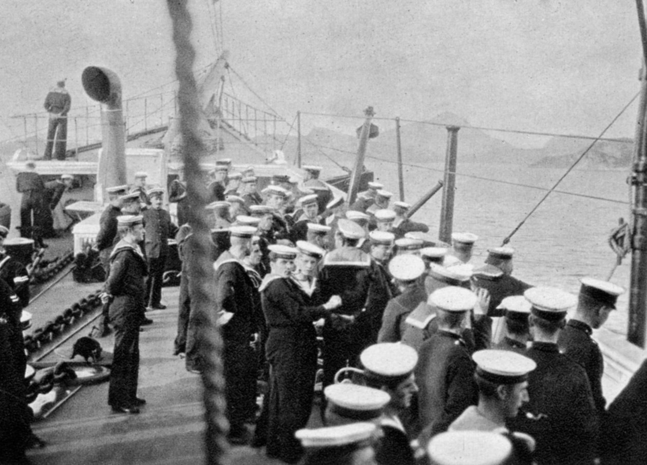 Mannskapet på den kongelige yachten Victoria og Albert III, Norge, 1904 1908. av Queen Alexandra