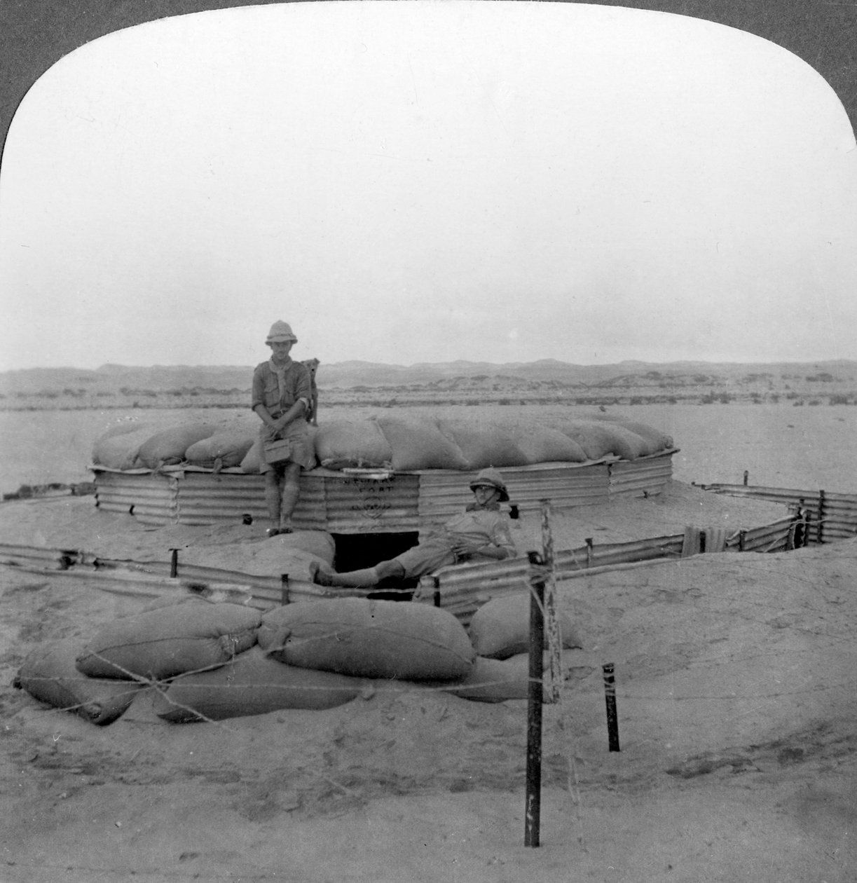 Et unikt sandblokkhus, Sørvest-Afrika, første verdenskrig, c1915 av Realistic Travels Publishers