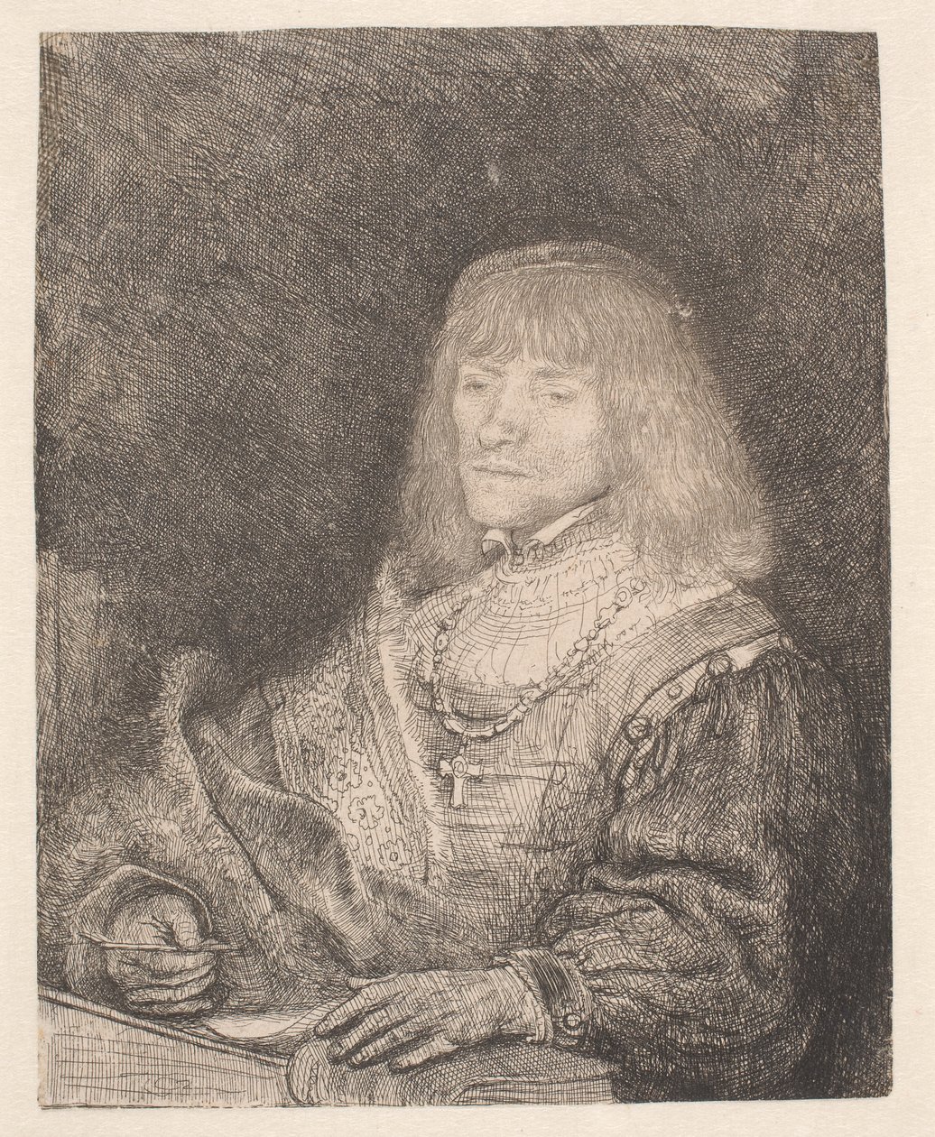 En mann ved et skrivebord, med et kors og en kjede rundt halsen av Rembrandt van Rijn