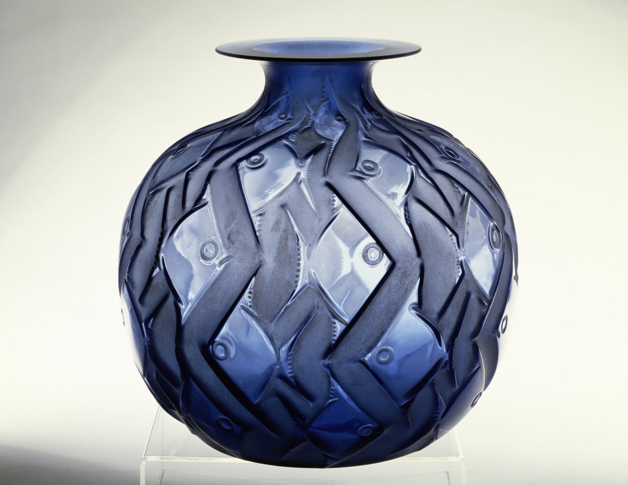 Penthievre vase (glass) av Rene Jules Lalique