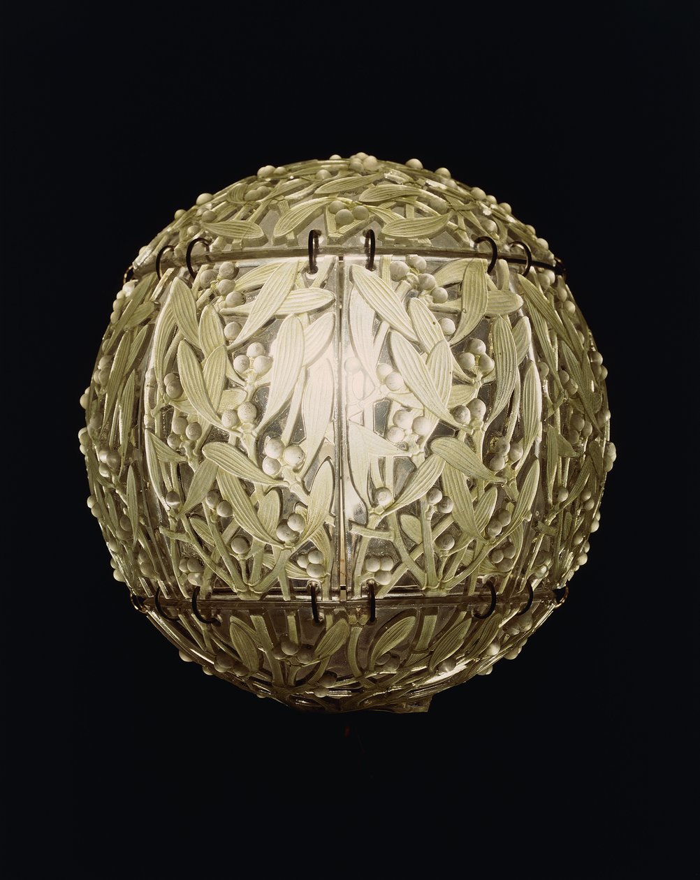 Boule de Gui, en grønnfarget hengende skygge, av Rene Jules Lalique