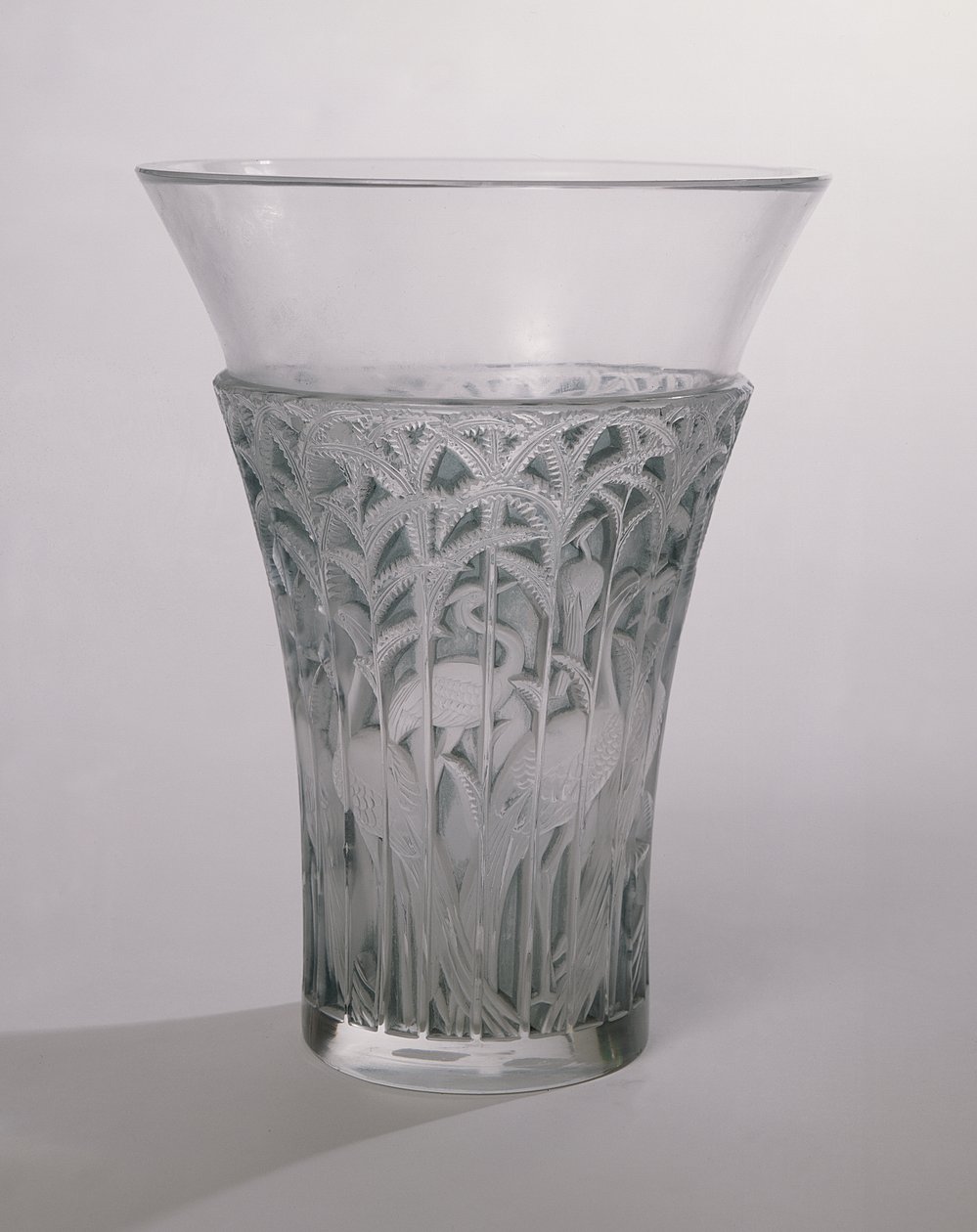 Ibis vase, 1934 (frostet og blått glass) av Rene Jules Lalique