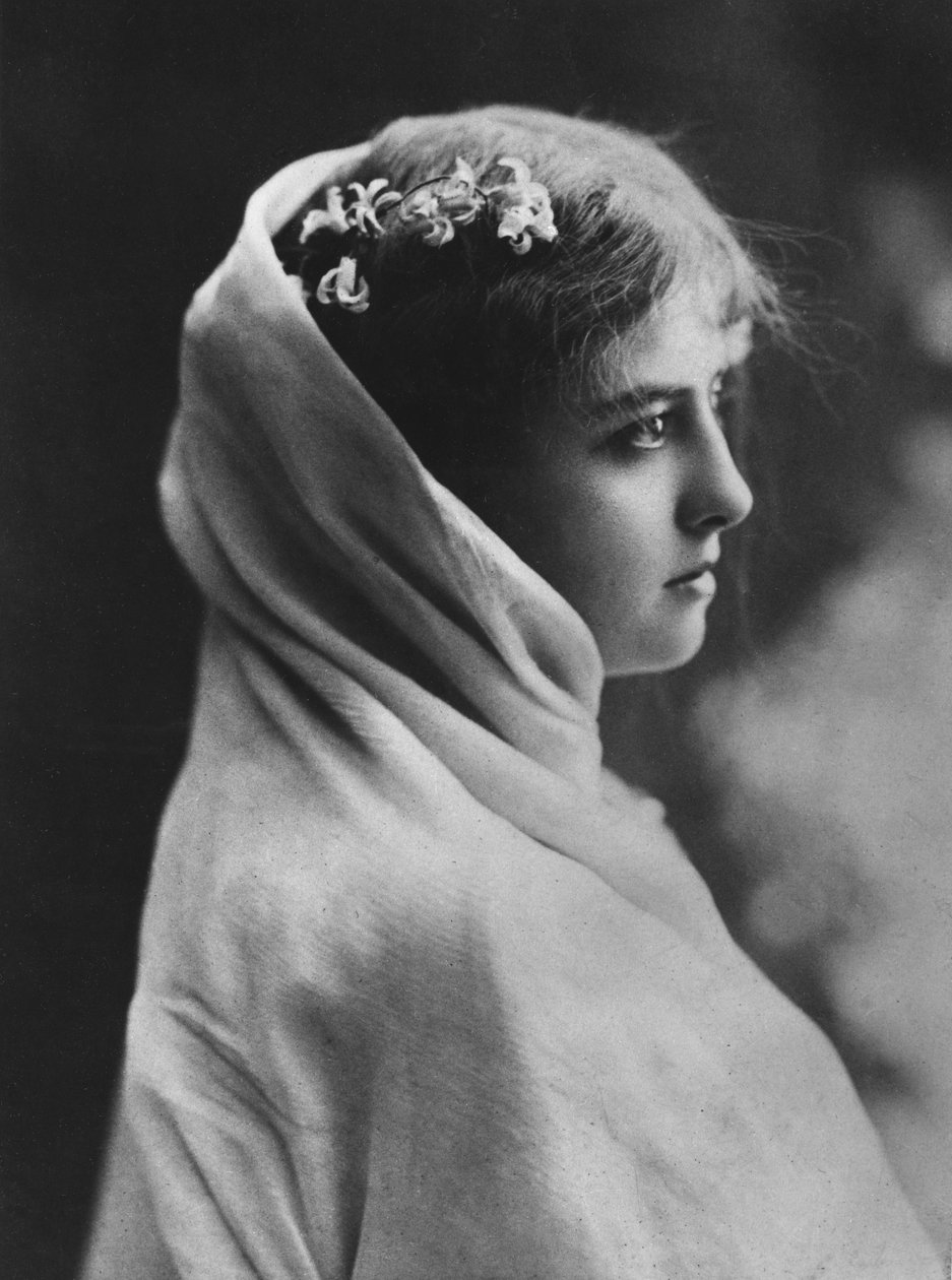 Portrett av Marie-Therese Pierat av Reutlinger Studio