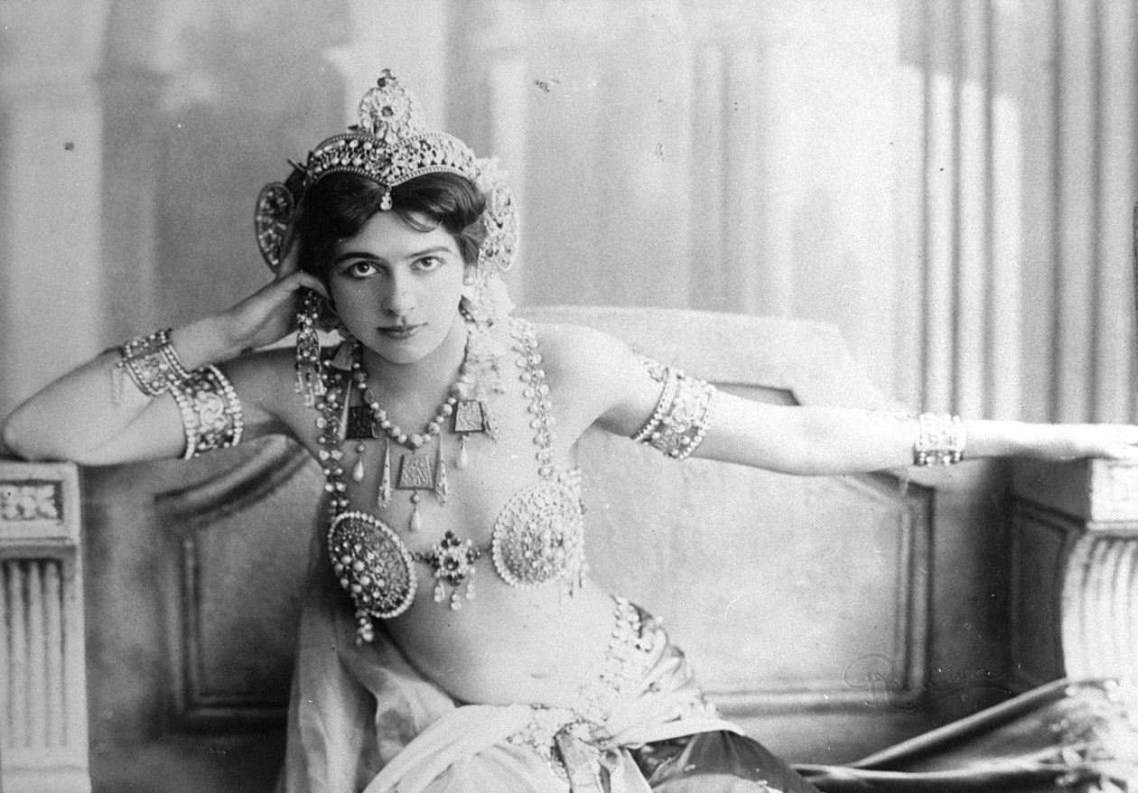 Mata Hari (1876-1917) 1905 av Reutlinger Studio