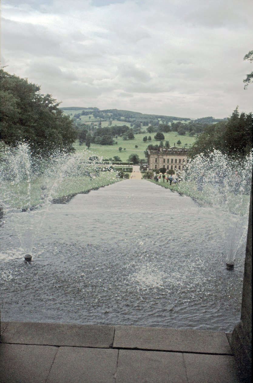 Chatsworth House fra toppen av Cascade, Derbyshire, c1980-tallet av Richard Williams